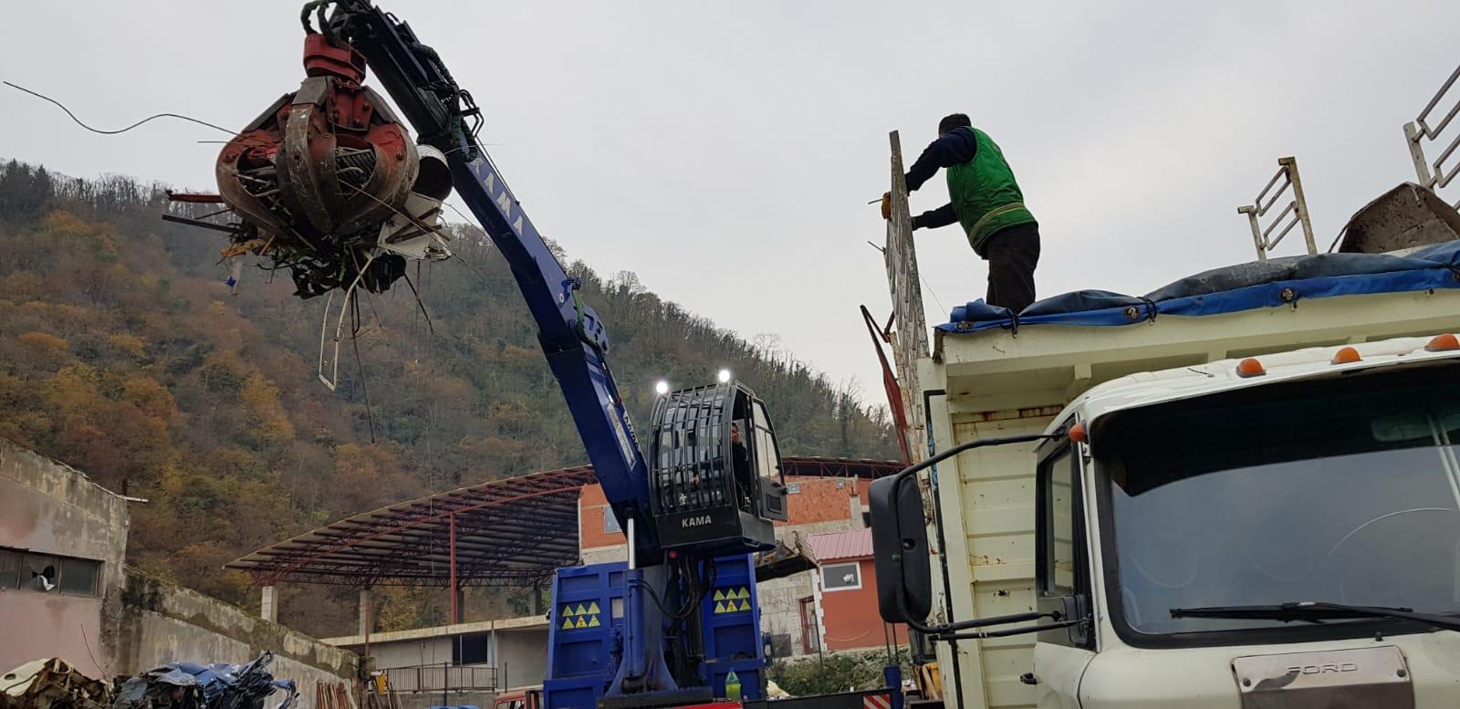 Hurdalar değerinde alınır ve satılır.